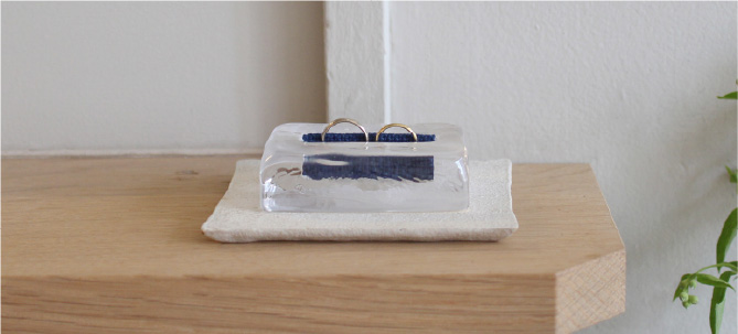 ガラスのリングピロー